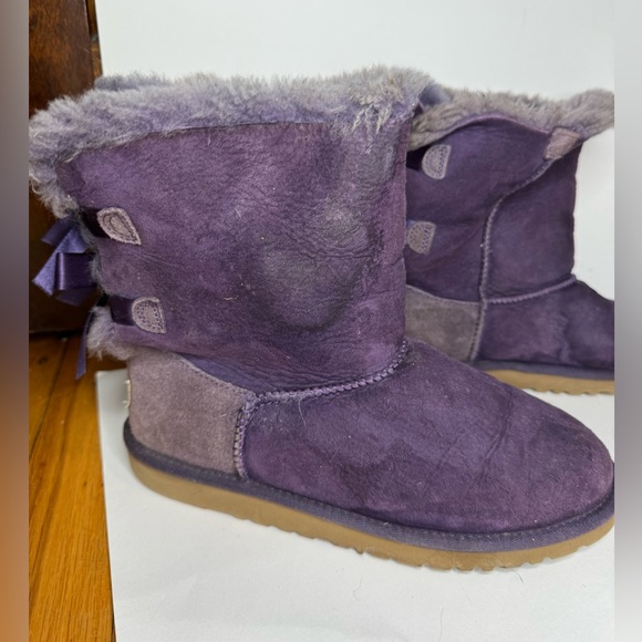 * SOLD ON EBAY *Ugg Mini Bailey Bow II Women Ankle Boots Suede Violet Bloom US 6 - Picture 5 of 13